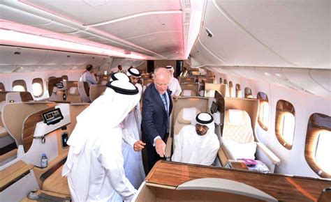 La aerolínea Emirates presenta su nueva cabina Business en el Boeing 777