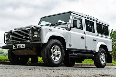 Land Rover Defender 2 5 110 Td5 Xs Station Wagon 5dr For Sale In