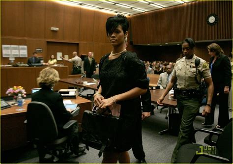 Rihanna & Chris Brown Clock in at Court: Photo 2004261 | Chris Brown ...