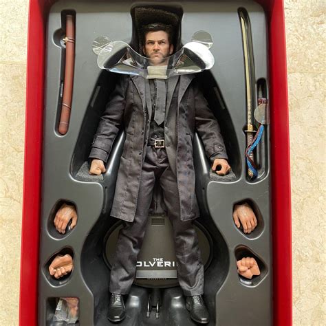Wolverine Hot Toys Mms Hobbies Toys Toys Games On Carousell