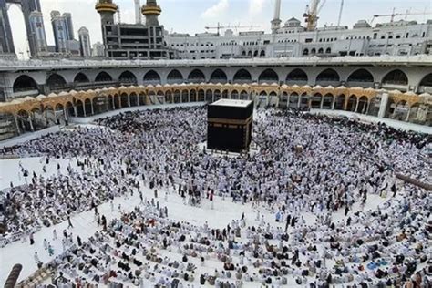 Fakta Kasus Penipuan Travel Umrah Yang Telantarkan Jamaahnya Di Arab