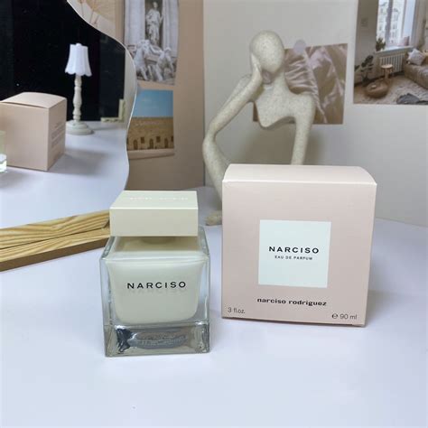 Narciso Rodriguez — купить товары Narciso Rodriguez в интернет-магазине ...