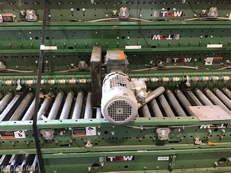 TGW CBC1355899 Zero Pressure Accumulation Roller Conveyor – Moses B. Glick