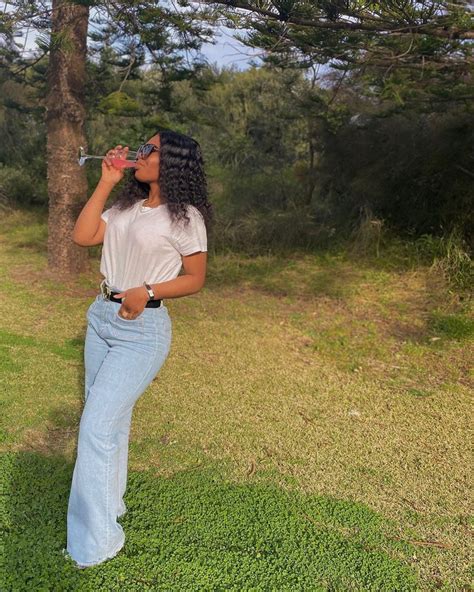 Mariame Jalloh On Instagram Lovely Day Mom Jeans Instagram Fashion