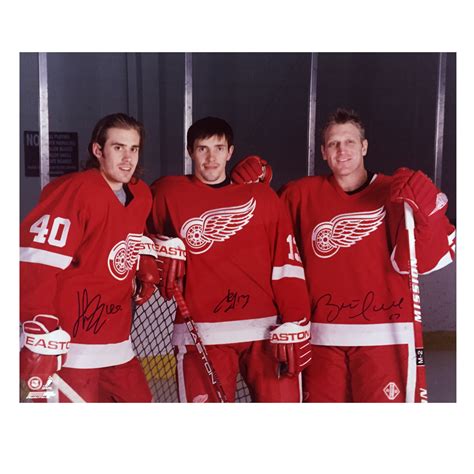 HENRIK ZETTERBERG PAVEL DATSYUK And BRETT HULL Signed Detroit Red