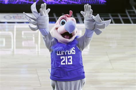 LA Clippers mascot Chuck the Condor had a raucous (half) birthday party ...