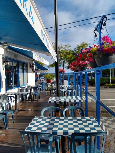 The Best Greek Restaurants near White Rock, BC - 2024 Restaurantji