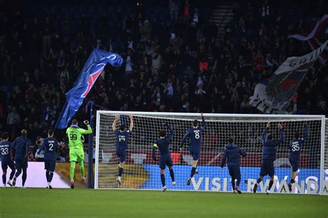 Paris Saint Germain On Twitter Una Nueva Victoria Parisina Psgtfc