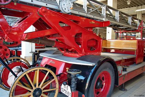 1934 Magirus Kraftfahrdrehleiter | Magirus, Ulm S 105 Kraftf… | Flickr