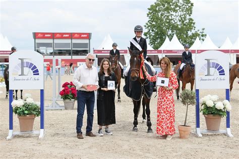 Amateur Gold Tour Bourg En Bresse Pour Violette Billarant Et Quick Step Mail Cheval Magazine