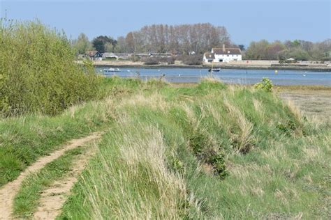 Coastal Path Beside Bosham Channel David Martin Cc By Sa 2 0