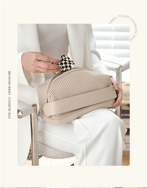 túi đựng đồ makeup Túi Đựng Mỹ Phẩm Dung Tích Lớn Di Động Nữ Cực Lớn Mới Siêu Hot Son Môi