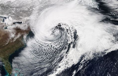 What Are Extratropical Cyclones?