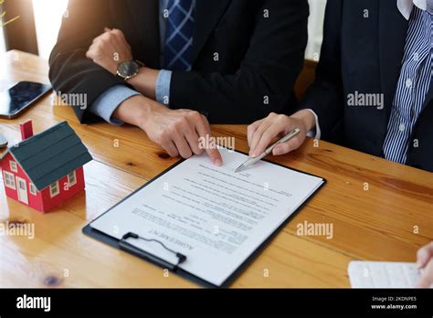 Contract Agreements Hi Res Stock Photography And Images Alamy