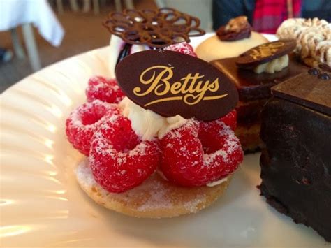 The Afternoon Tea Club Reviews: Bettys, York | The Afternoon Tea Club