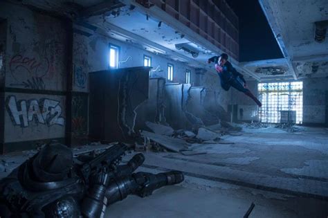 Henry Cavill Divulga Nova Imagem Dos Bastidores De Batman Vs Superman