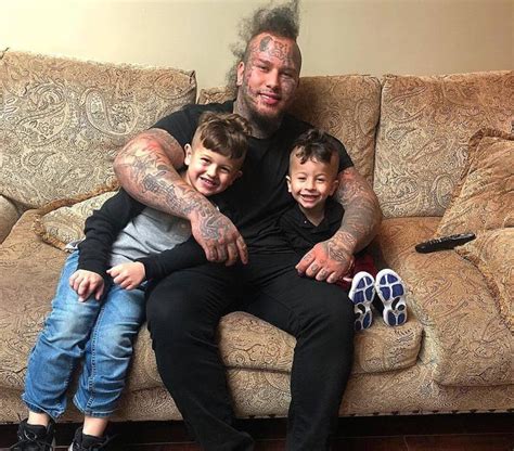 Stitches — Bio, Parents, Rap career, Girlfriend, Net worth, Interesting