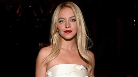 Sydney Sweeney Poses Completely Nude For W Magazine Cover