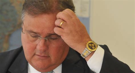 Geddel Levado Pela Pf Ap S Descoberta De Bunker Em Salvador