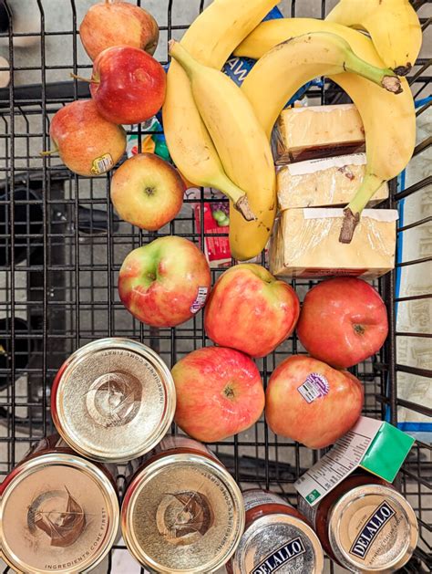 7 Tips To Reduce Food Packaging Waste Honestly Modern