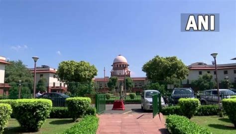 Sc Notice To Centre Gujarat Over Release Of 11 Convicts In Bilkis Bano Case