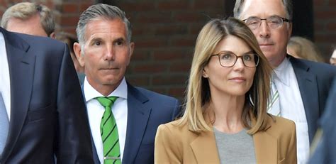 Lori Loughlin And Mossimo Giannulli Granted Courts Permission To Travel