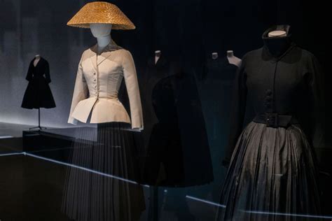 El "new Look" de Dior que revolucionó para siempre la moda femenina - Chic