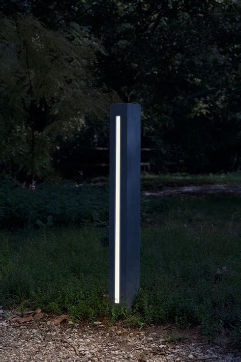 A Linea Bollard Lighting Betaly Outdoor Architonic