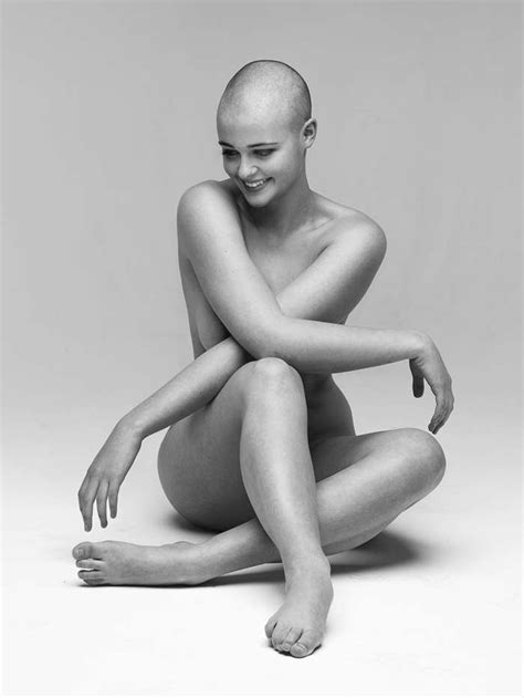 Stefania Ferrario Naked Photos Thefappening