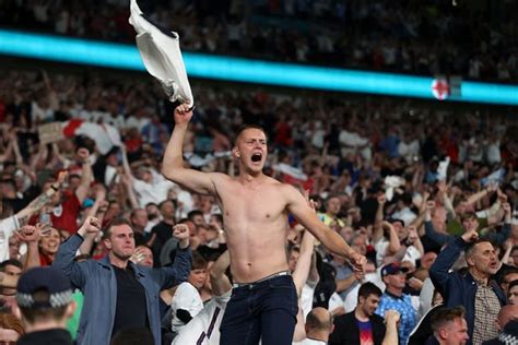 England Fans Face Huge Fines For Going Topless In World Cup Despite 50c Temps Big Sports News