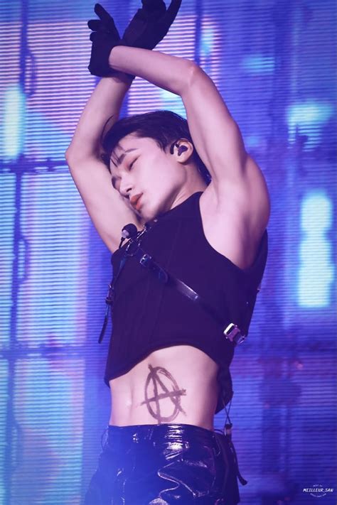 ATEEZ San Kpop Guys Hot Korean Guys Sans Cute