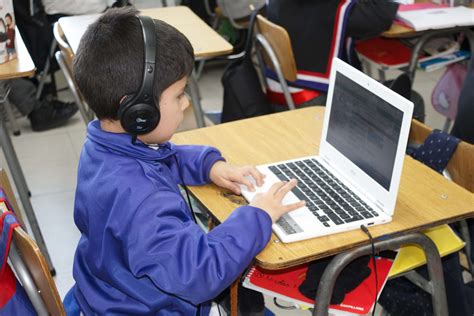 Plan Nacional Lenguajes Digitales Para Las Nuevas Generaciones Revista De Educación