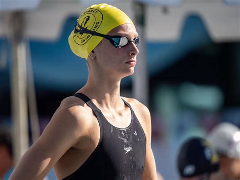 Summer Mcintosh Flexes Muscle With Back At Atlanta Classic