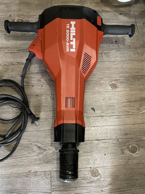 Hilti Marteau Piqueur Scie Sauteuse ABX Outillage