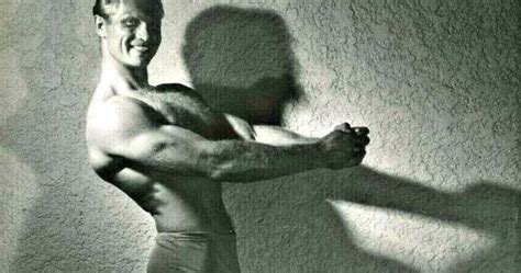 Hot Vintage Men Vintage Beefcake