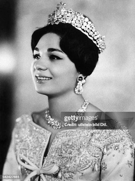 130 Empress Farah Diba Of Iran Wedding Stock Photos High Res Pictures