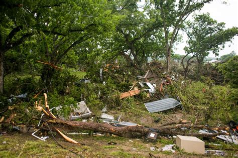 Heavy Texas rains bring flooding