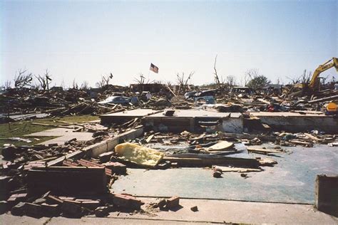 Bridge Creek Moore F5 Tornado May 3 1999 Tornado Talk