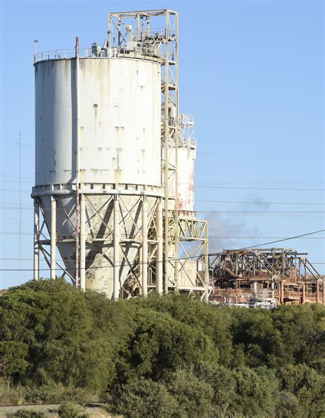 Hundreds of jobs axed when Alcoa shuts down production in Kwinana this year - Your Local Examiner