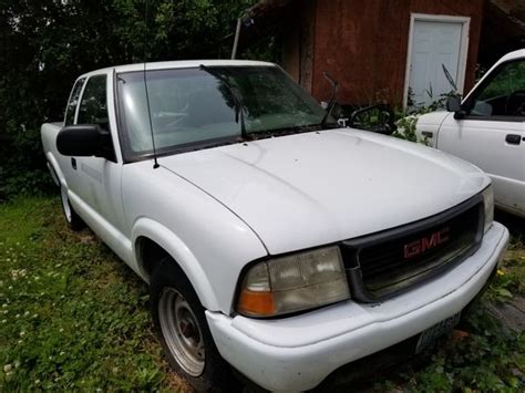 Insurance Totaled 2000 Gmc Sonoma 29k Miles Manual Pickup Truck For