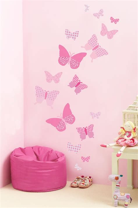 26 Beautiful Butterfly Wall Decal Interior Design For You Using Decals