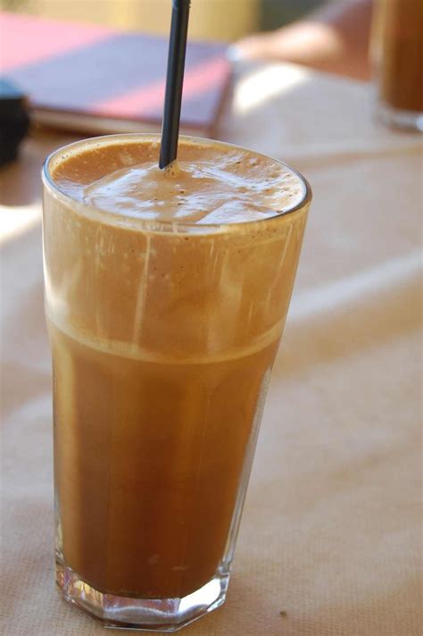 Greek Frappe The Recipe Of A Legendary Coffee 3tsp Nescafe 2tbsp