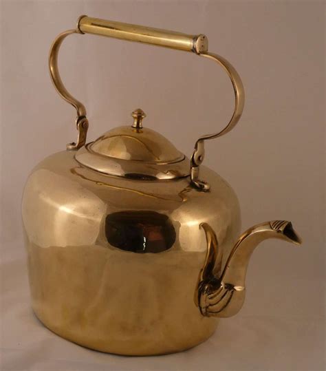 Large Brass Kettle In Antique Brass Other Misc