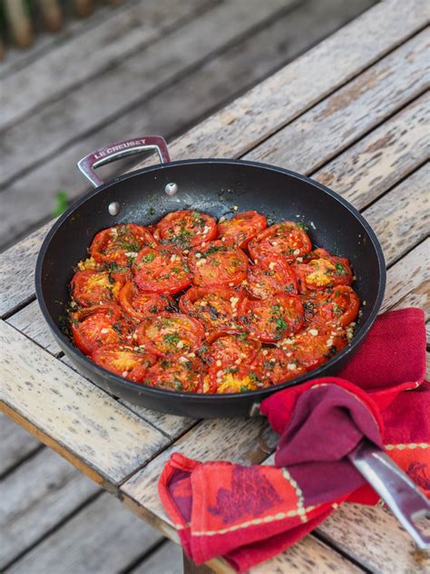 Tomates provençales à la poêle presque confites Recette