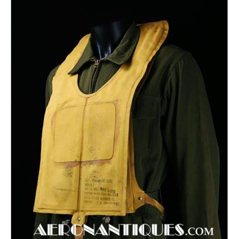 Gilet De Sauvetage B Mae West B Gilet Pilote Wwii Mae West Pilote