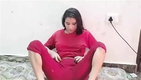 Desi Aunty Ko Saman Dene Ke Bahane Pel Diya Hardcore Porn Feat Sexyreena Xhamster