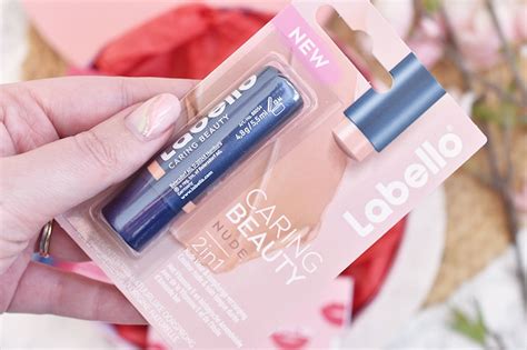 Review Labello Caring Beauty Red Nude ByAranka Nl