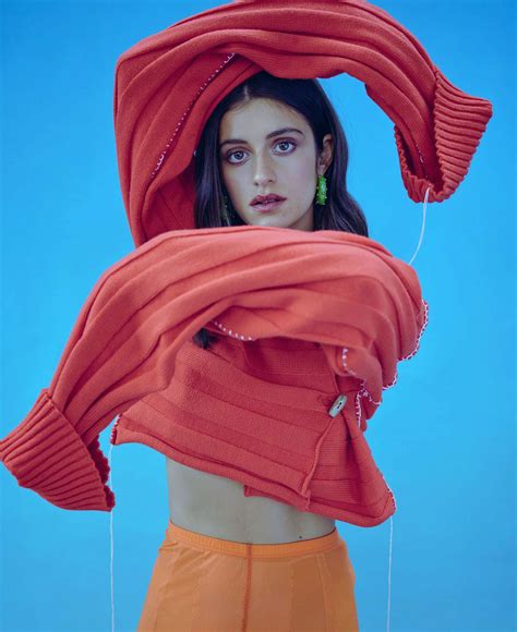 Anya Chalotra Nude Pics Topless Sex Scenes From The Witcher