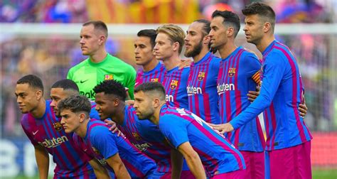 Fc S Ville Fc Barcelone Les Compos Officielles