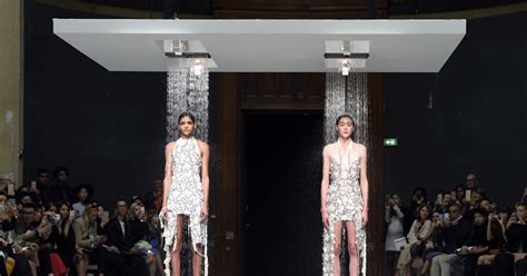 Hussein Chalayan Melting Dresses Are Unwearable But Awesome — Photos